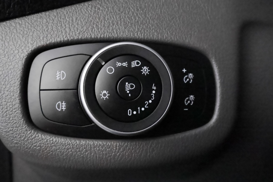 Ford Transit Connect vaihtoauto