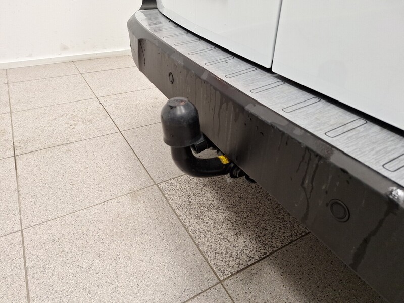 Ford Transit Connect vaihtoauto