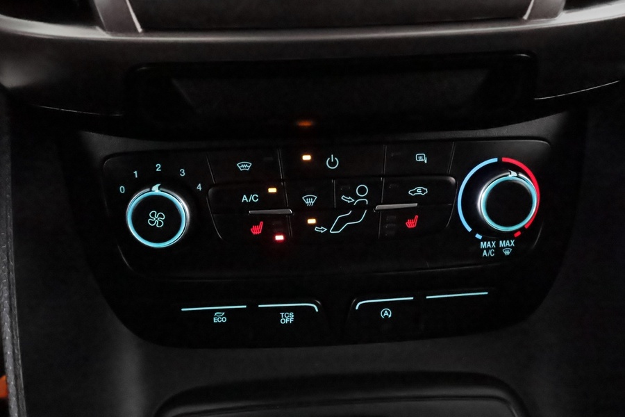 Ford Transit Connect vaihtoauto