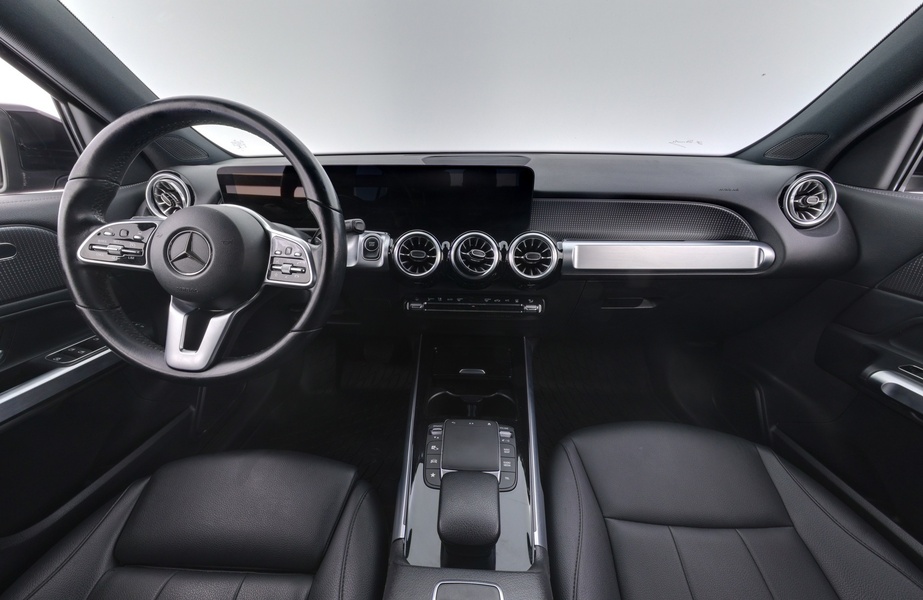 Mercedes-Benz EQB vaihtoauto