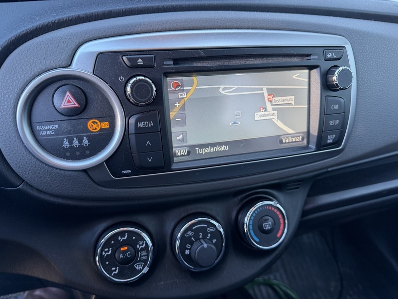 Toyota Yaris vaihtoauto