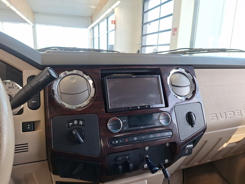 Ford F350 vaihtoauto