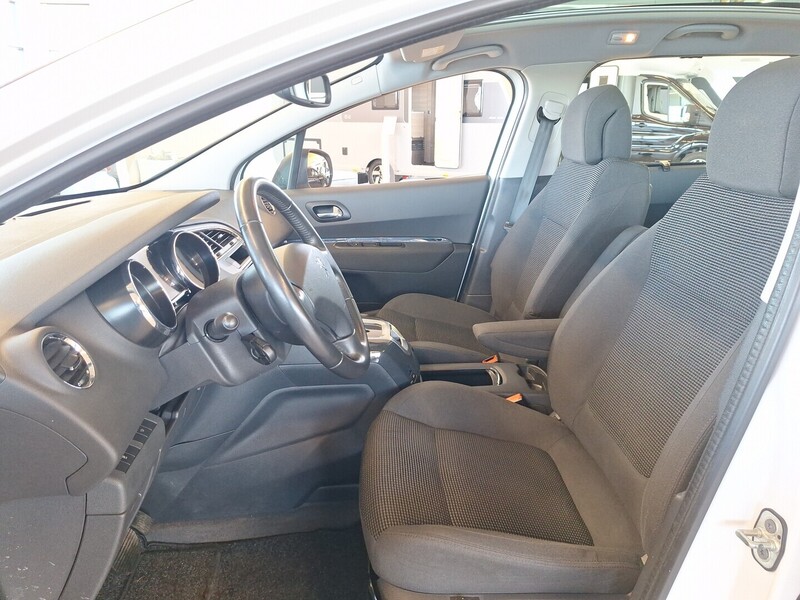 Peugeot 5008 vaihtoauto