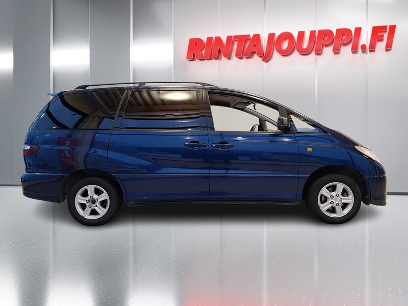 Toyota Previa vaihtoauto