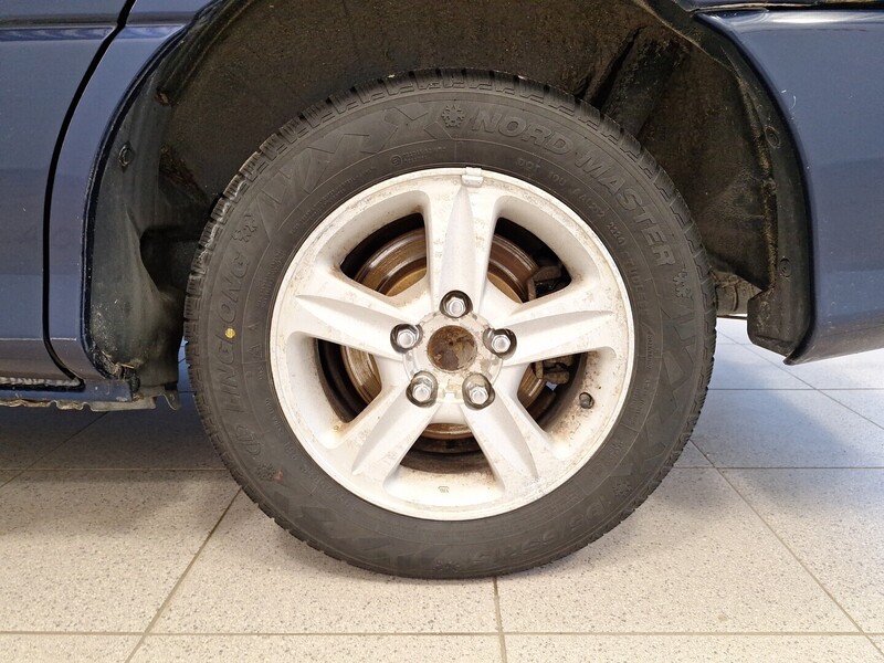 Toyota Previa vaihtoauto