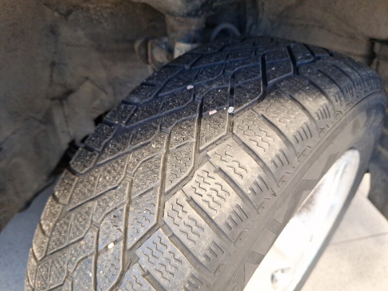 Toyota Previa vaihtoauto