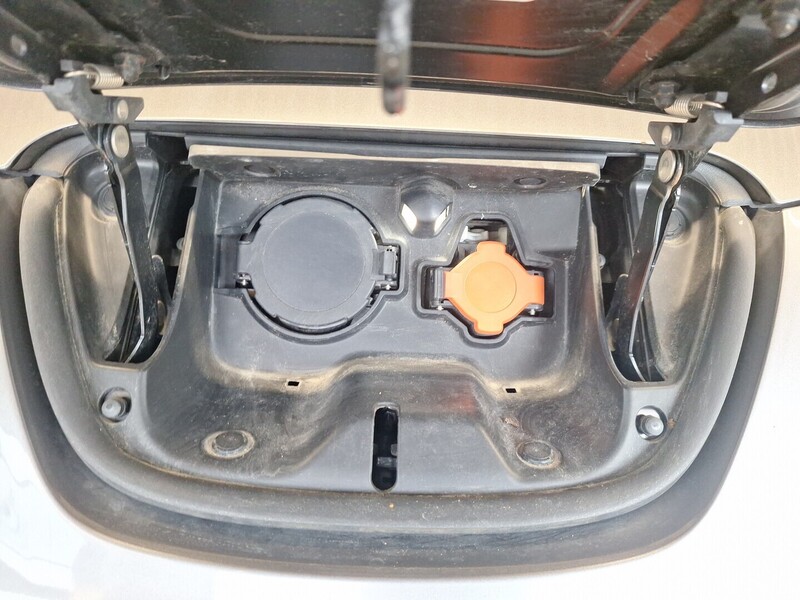 Nissan Leaf vaihtoauto