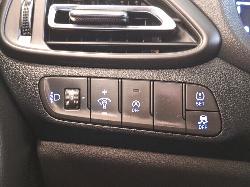 Hyundai i30 Hatchback vaihtoauto