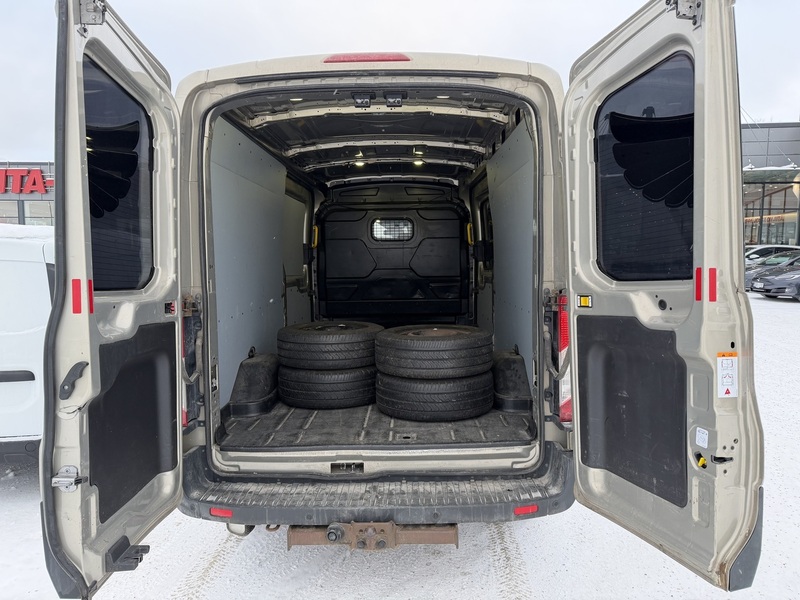 Ford Transit vaihtoauto