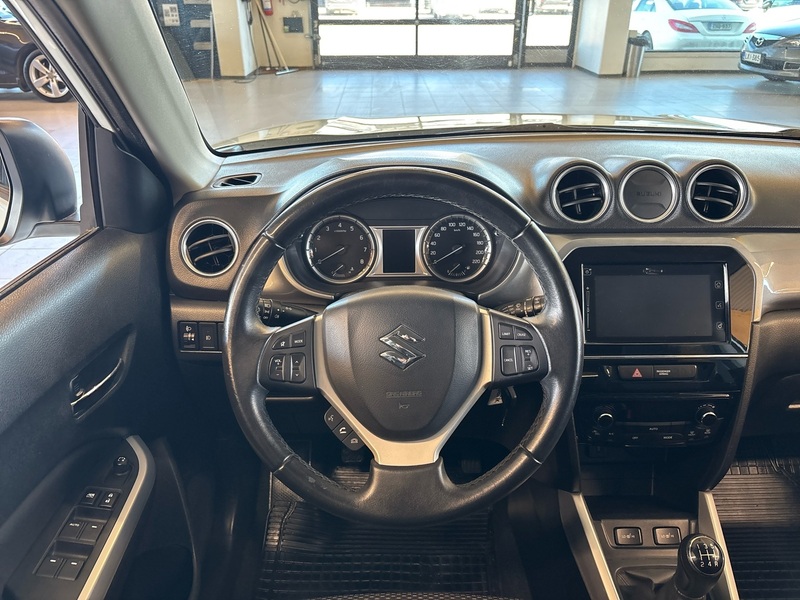 Suzuki Vitara vaihtoauto