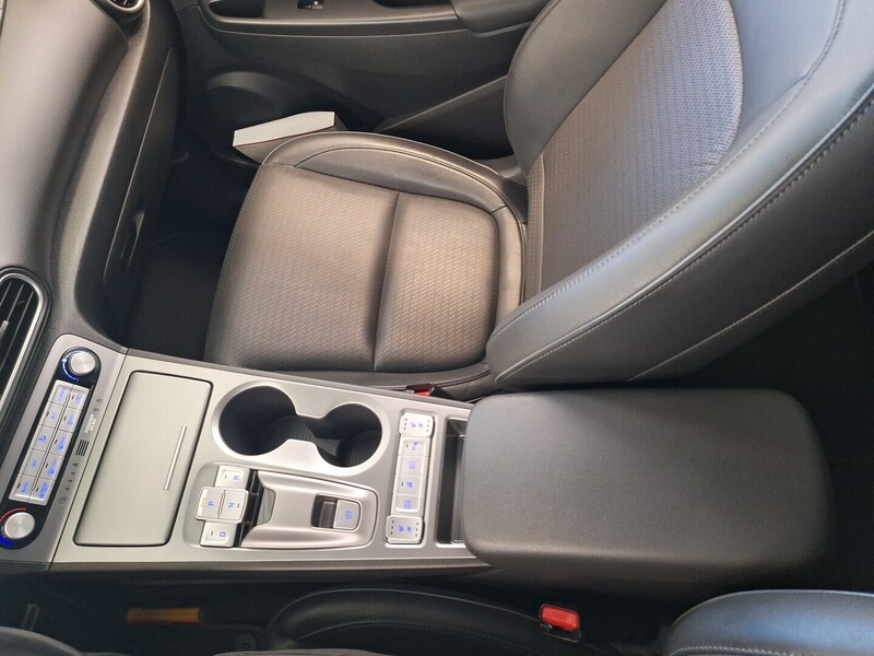 Hyundai KONA Electric vaihtoauto