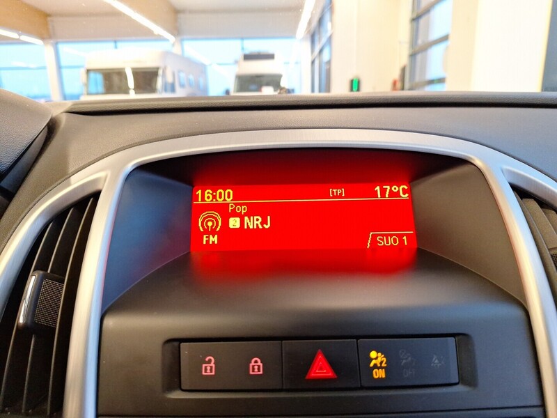 Opel Astra vaihtoauto