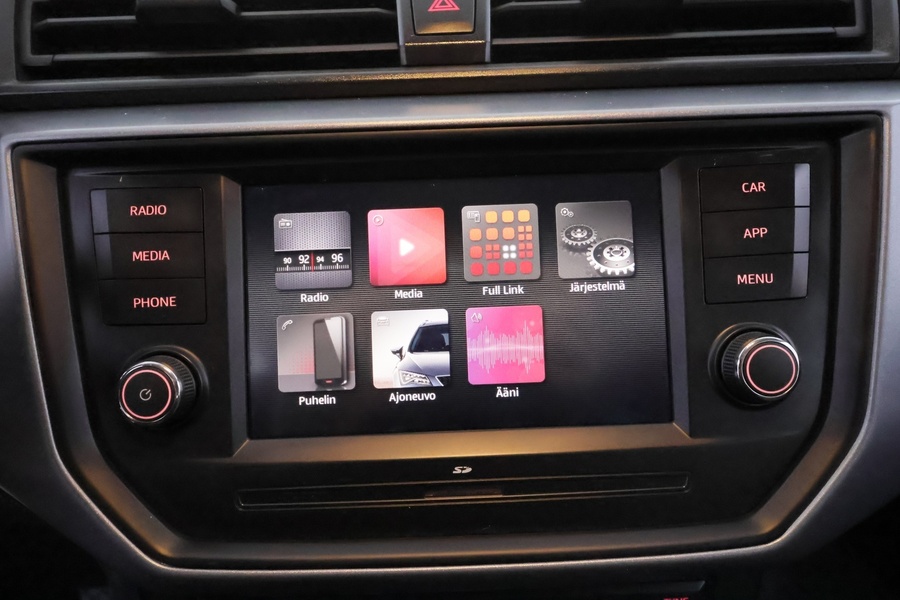 SEAT Arona vaihtoauto