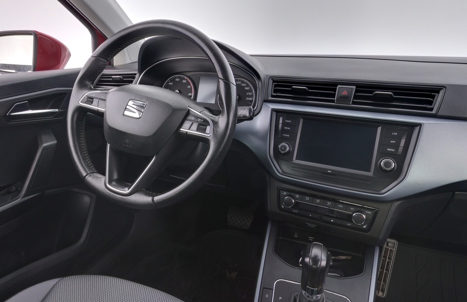 SEAT Arona vaihtoauto