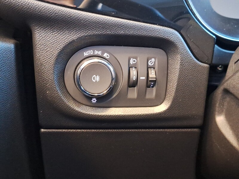 Opel Corsa-e vaihtoauto