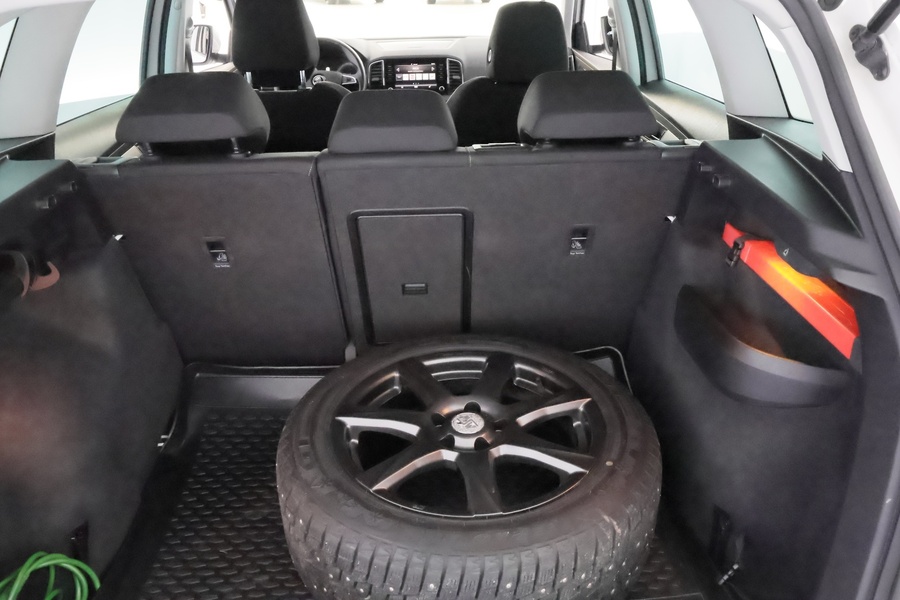 Skoda Karoq vaihtoauto