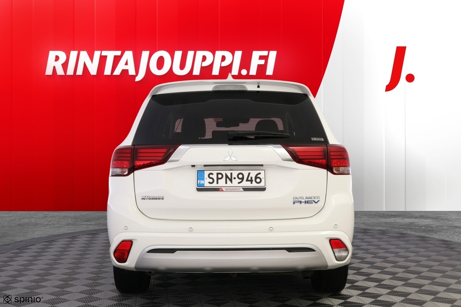 Mitsubishi Outlander PHEV vaihtoauto