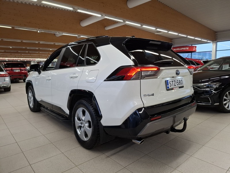 Toyota RAV4 vaihtoauto