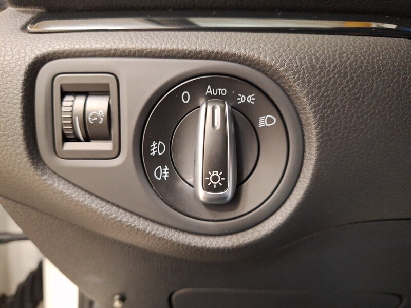 SEAT Alhambra vaihtoauto