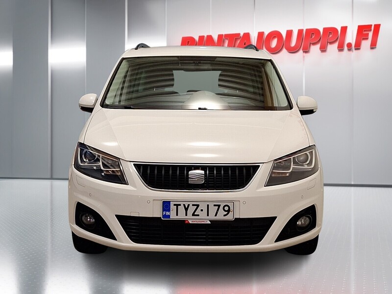 SEAT Alhambra vaihtoauto