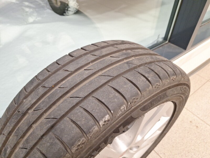 SEAT Alhambra vaihtoauto