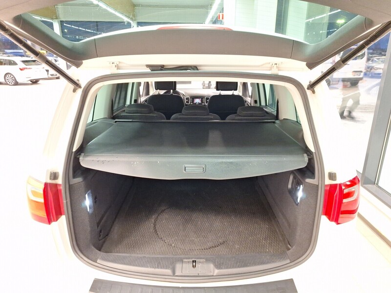 SEAT Alhambra vaihtoauto