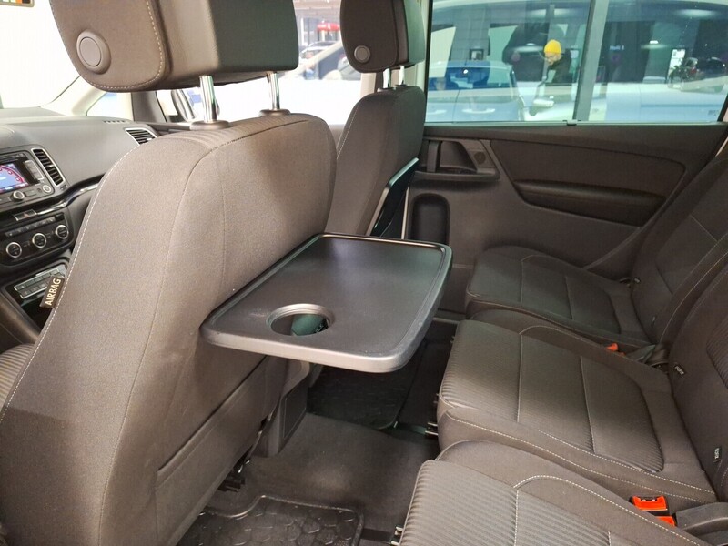 SEAT Alhambra vaihtoauto