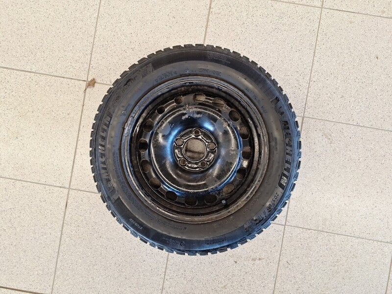 Ford Transit Connect vaihtoauto