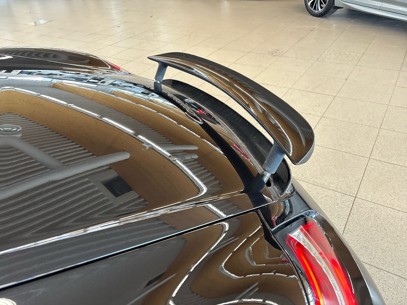 Porsche Cayman vaihtoauto