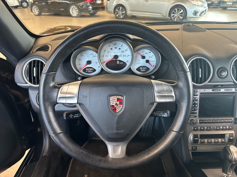 Porsche Cayman vaihtoauto