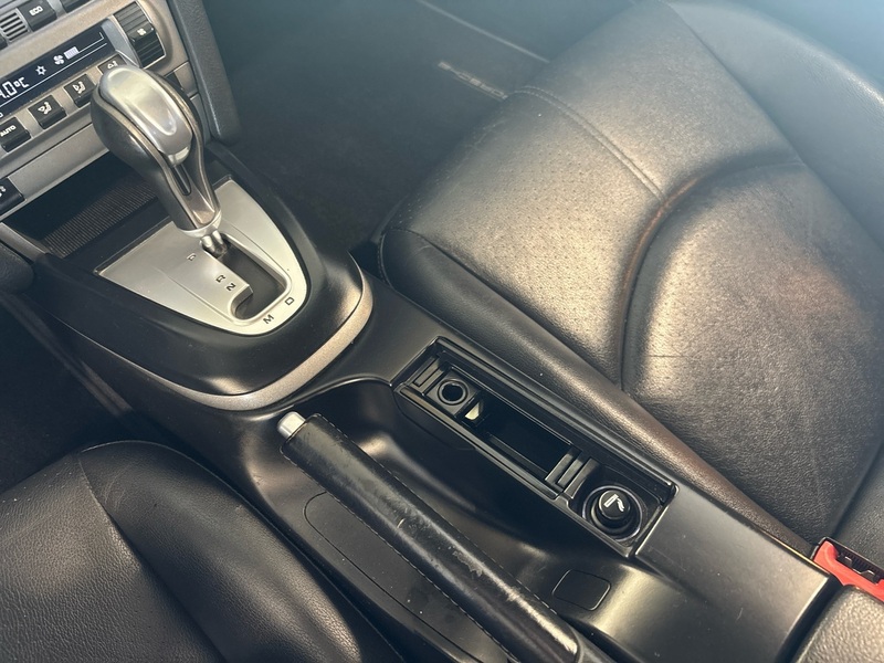 Porsche Cayman vaihtoauto