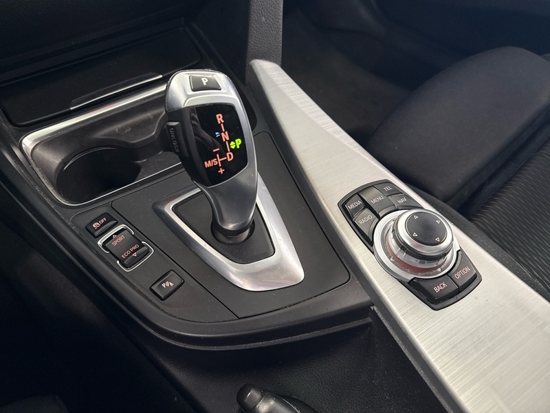BMW 318 vaihtoauto