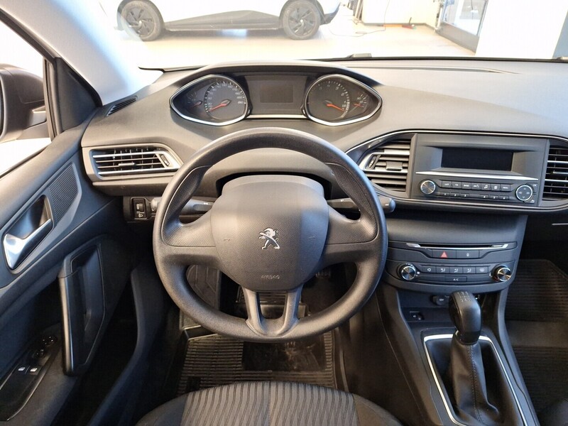 Peugeot 308 vaihtoauto