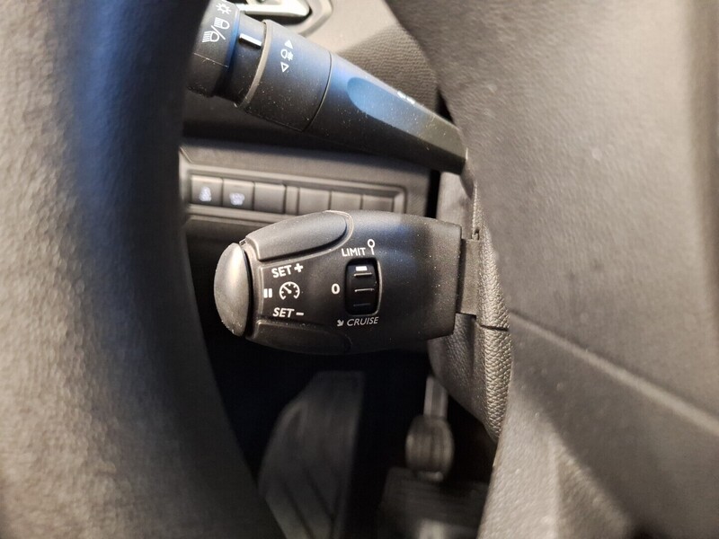 Peugeot 308 vaihtoauto