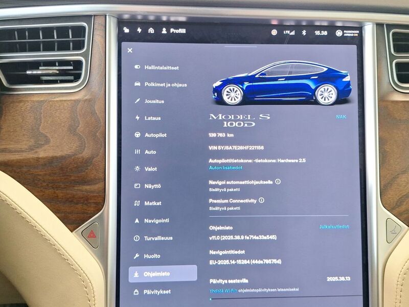 Tesla Model S vaihtoauto