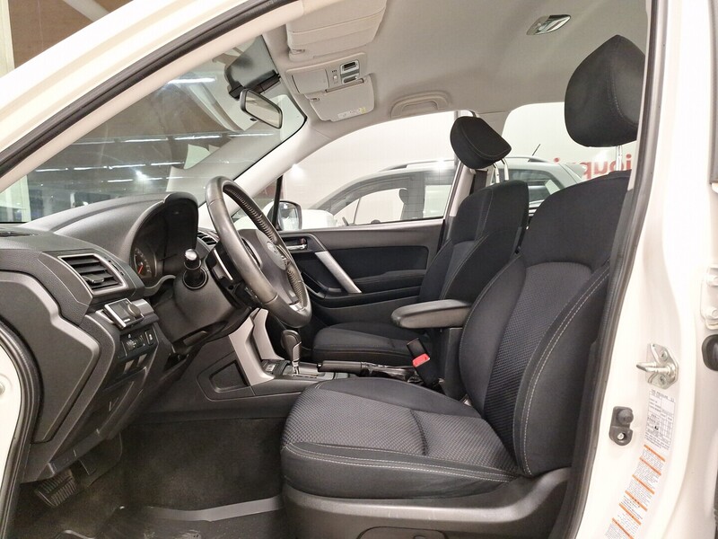 Subaru Forester vaihtoauto