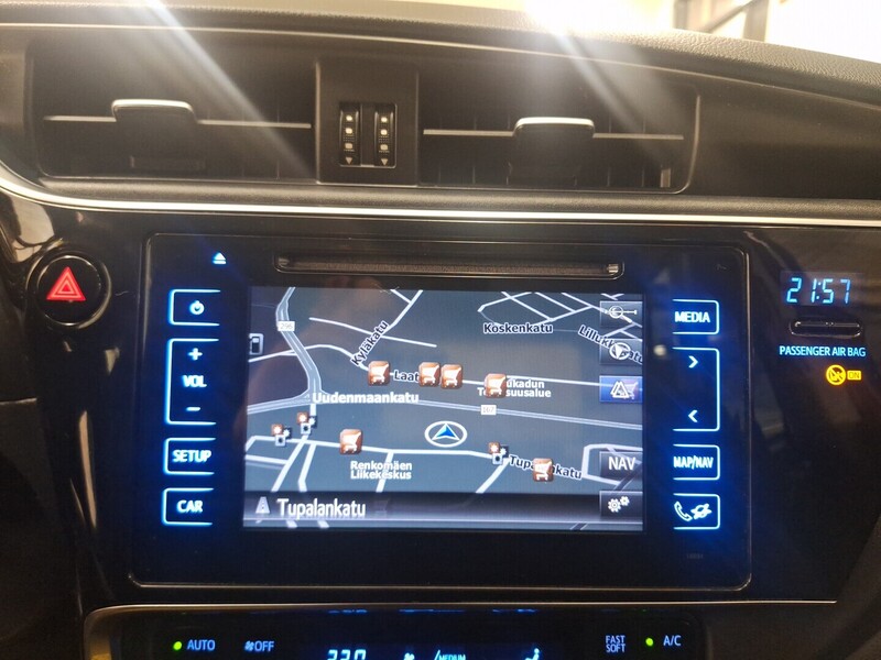 Toyota Auris vaihtoauto