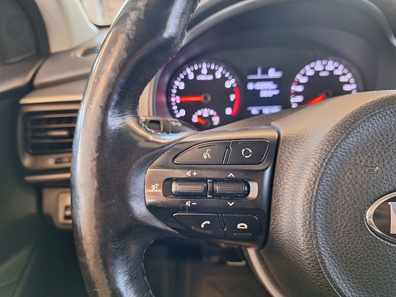 Kia Stonic vaihtoauto