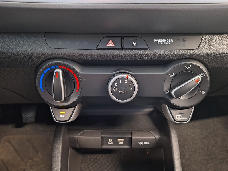 Kia Stonic vaihtoauto