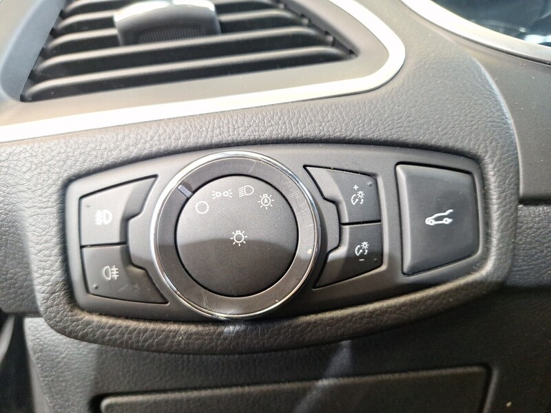 Ford S-MAX vaihtoauto