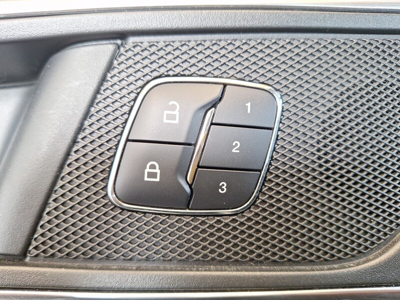 Ford S-MAX vaihtoauto