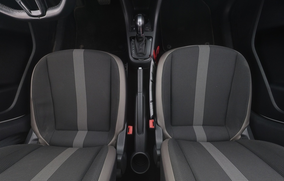 Volkswagen up! vaihtoauto