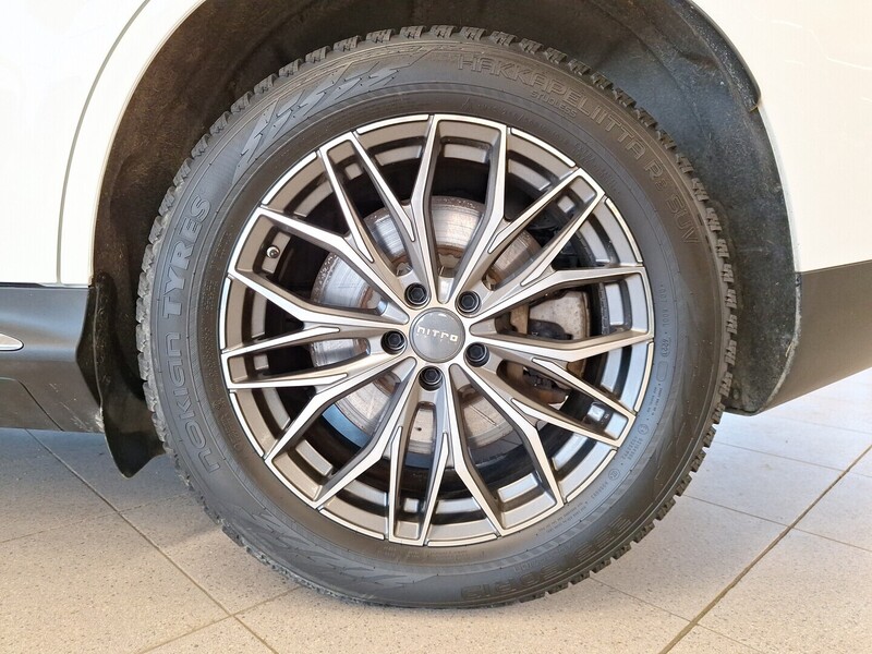 Mercedes-Benz EQC vaihtoauto