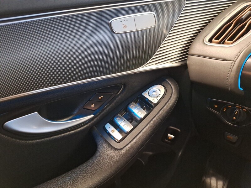 Mercedes-Benz EQC vaihtoauto