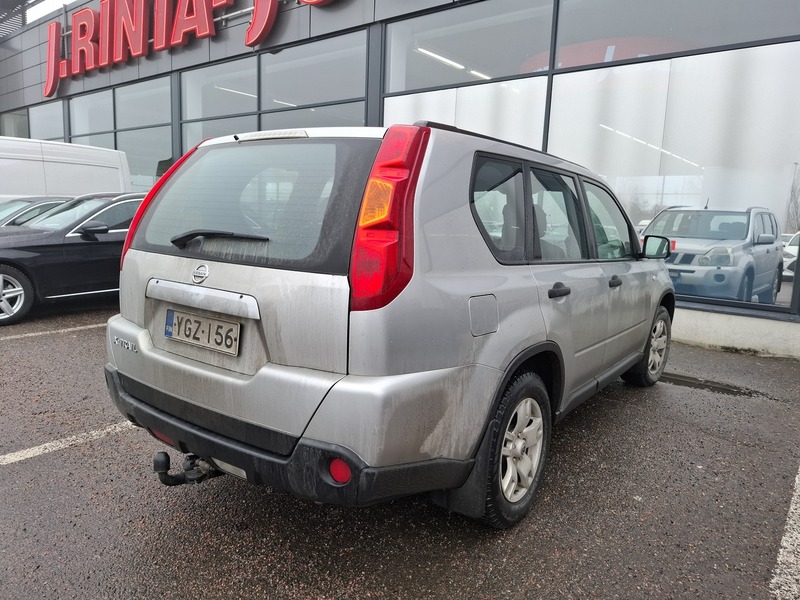 Nissan X-Trail vaihtoauto