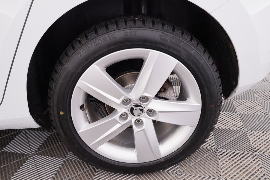 Skoda Fabia vaihtoauto