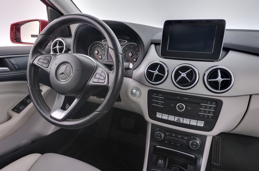 Mercedes-Benz B vaihtoauto