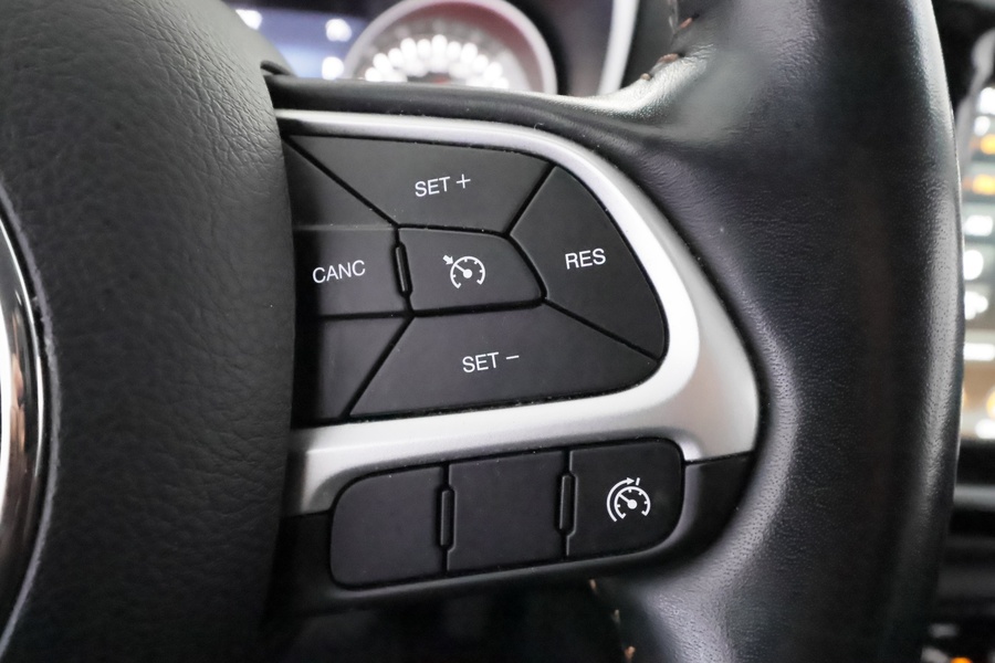 Jeep Compass vaihtoauto