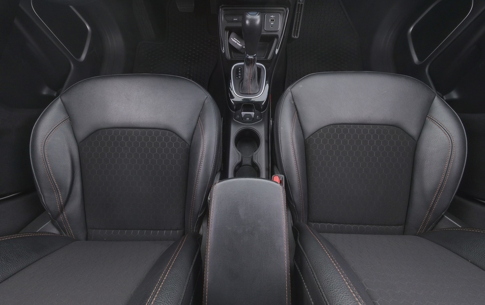 Jeep Compass vaihtoauto