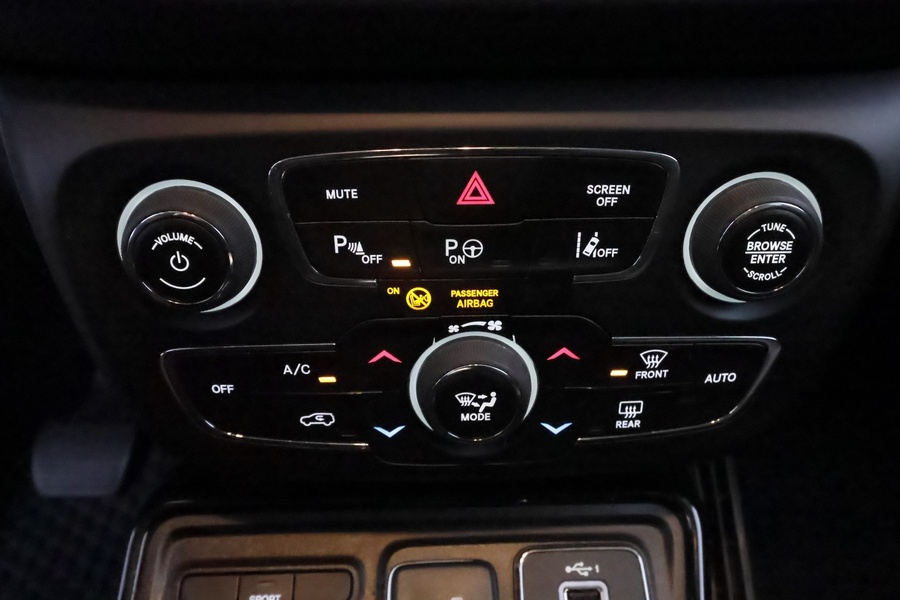 Jeep Compass vaihtoauto